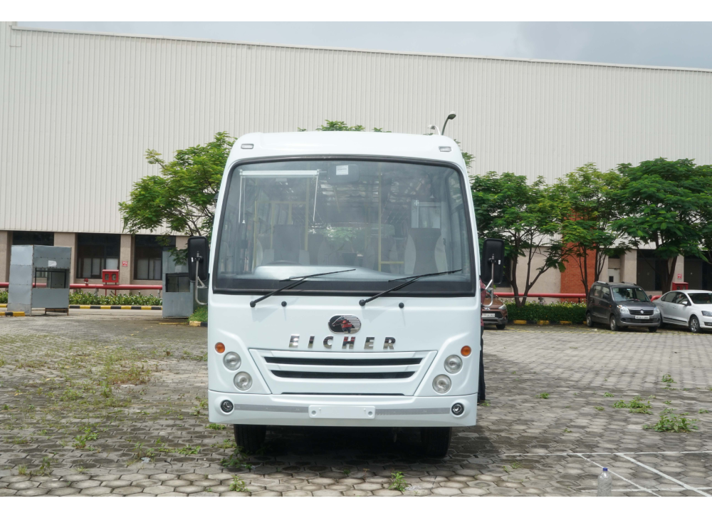 Eicher undefined Exterior