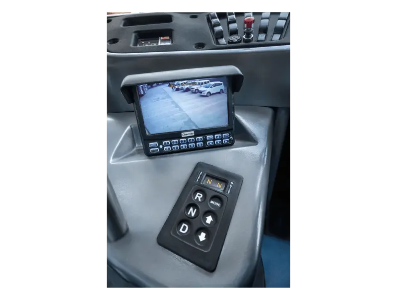 Eicher Skyline Pro-E 9m Interior