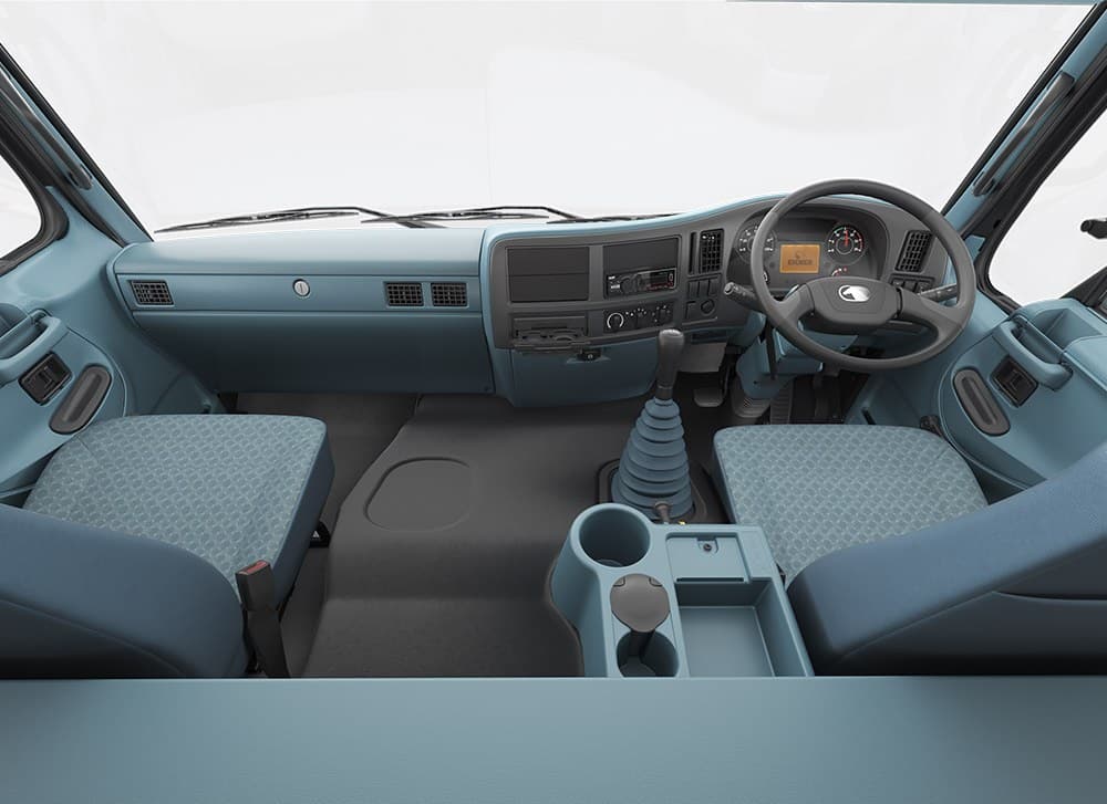 Eicher Pro 6048XP Interior